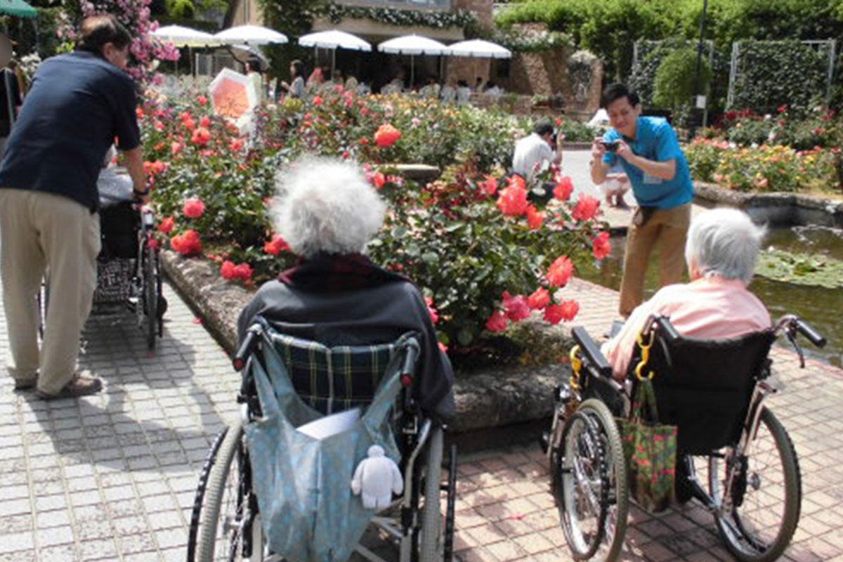 介護付有料老人ホーム彩りの郷"なら"白寿苑